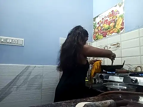Snapshot of Muktha chatting on January 25, 2:58 pm Muktha online show from January 25, 2:58 pm