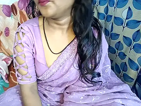 Snapshot of Muktha chatting on January 31, 4:36 am Muktha online show from January 31, 4:36 am