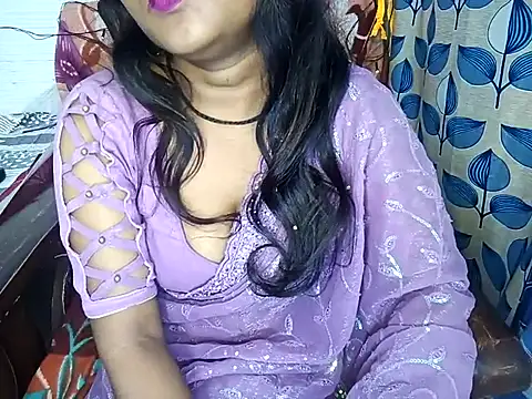 Snapshot of Muktha chatting on February 17, 7:58 am Muktha online show from February 17, 7:58 am
