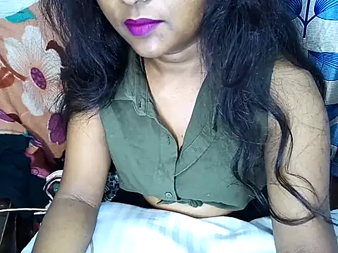 Snapshot of Muktha chatting on March 23, 7:53 am Muktha online show from March 23, 7:53 am