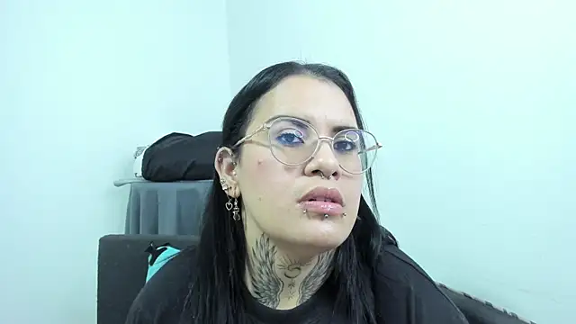brigittemiller online show from August 2, 9:13 pm