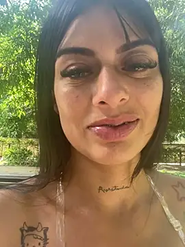 Snapshot of ZairaSofia1 chatting on January 28, 7:42 pm ZairaSofia1 online show from January 28, 7:42 pm