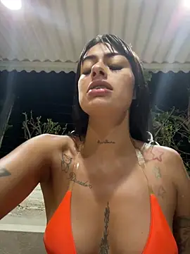 Snapshot of ZairaSofia1 chatting on January 29, 1:48 am ZairaSofia1 online show from January 29, 1:48 am