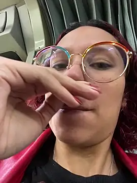 lilith-deveraux online show from March 4, 12:12 pm