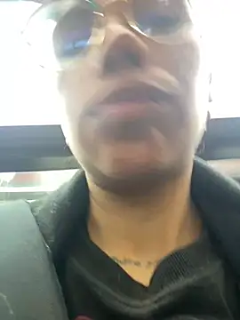 lilith-deveraux online show from March 20, 12:32 pm