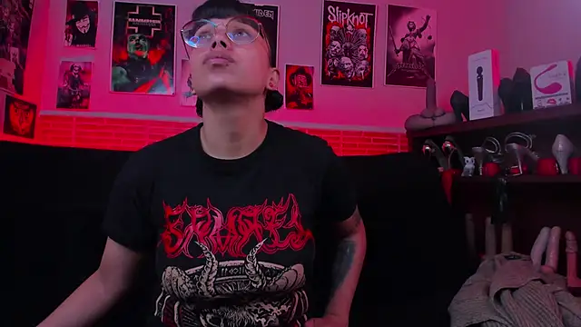 lilith-deveraux online show from October 8, 2:14 pm