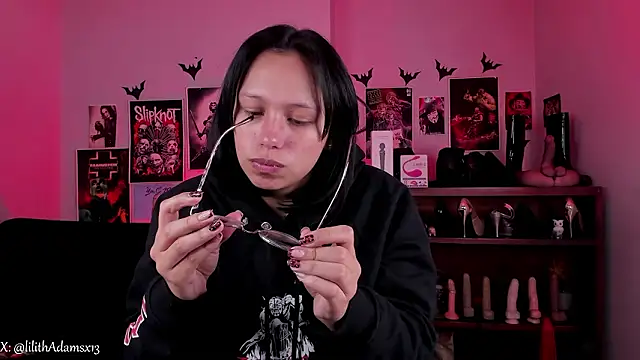 lilith-deveraux online show from February 5, 2:33 pm