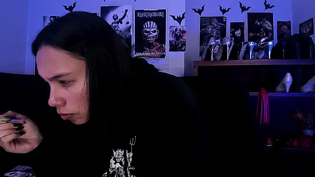 lilith-deveraux online show from June 30, 4:52 pm