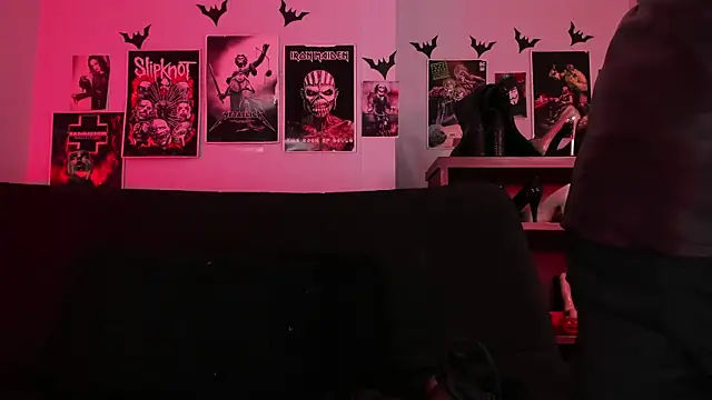 lilith-deveraux online show from July 29, 4:38 pm