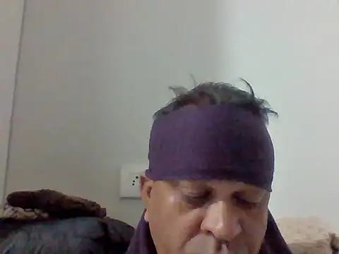 Snapshot of nupa230780 chatting on December 14, 4:34 pm nupa230780 online show from December 14, 4:34 pm