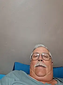 Snapshot of NawtyB1965 chatting on September 29, 3:44 am NawtyB1965 online show from September 29, 3:44 am