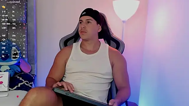 victor vixen online show from July 10, 7:38 pm