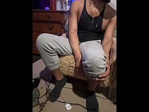 KySir1990 online show from February 6, 12:37 am