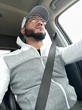 KySir1990 online show from March 9, 4:33 pm