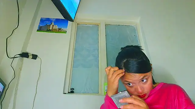 Snapshot of Samary_thomas chatting on July 29, 11:47 pm Samary thomas online show from July 29, 11:47 pm