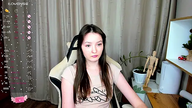 Snapshot of Fairyy_Moon chatting on January 13, 12:24 pm Fairyy Moon online show from January 13, 12:24 pm