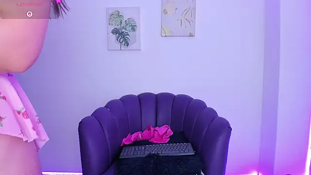 Marian Boobs online show from April 26, 2:59 pm