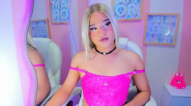 Snapshot of Elody_Preysler69 chatting on January 18, 3:53 am Elody Preysler69 online show from January 18, 3:53 am