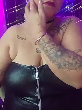 Ivonnee   online show from June 26, 11:25 am