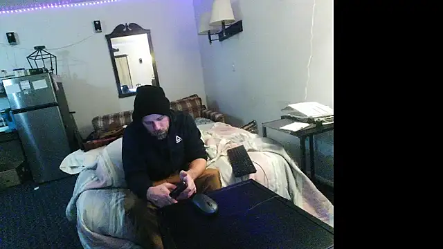 Cooperstone online show from December 8, 1:56 am