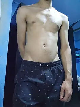 Snapshot of boyminerin00 chatting on October 12, 1:04 am boyminerin00 online show from October 12, 1:04 am