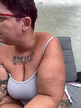 SunshineLexi online show from July 8, 5:56 am