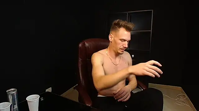 MateoBenjaminX online show from January 14, 10:12 pm