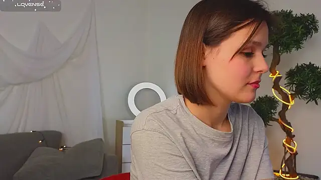 Snapshot of EthalGold chatting on February 22, 6:17 am EthalGold online show from February 22, 6:17 am