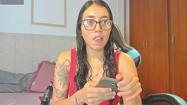  maria foxx  online show from April 29, 4:11 pm