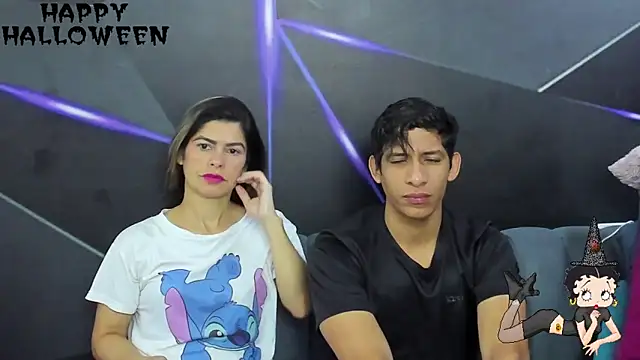 playsgirlhot online show from November 1, 11:23 am