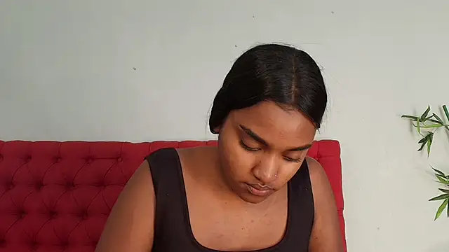 kayna gomez online show from June 30, 7:15 pm