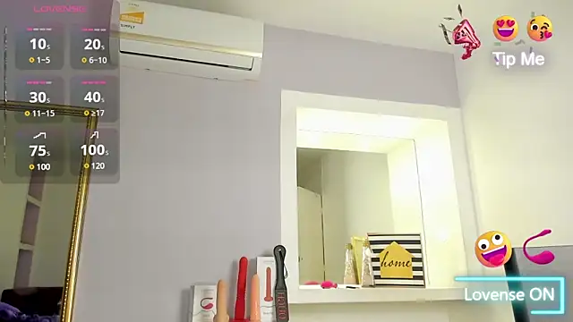 Snapshot of KarlaBelluci chatting on March 12, 11:09 am KarlaBelluci online show from March 12, 11:09 am