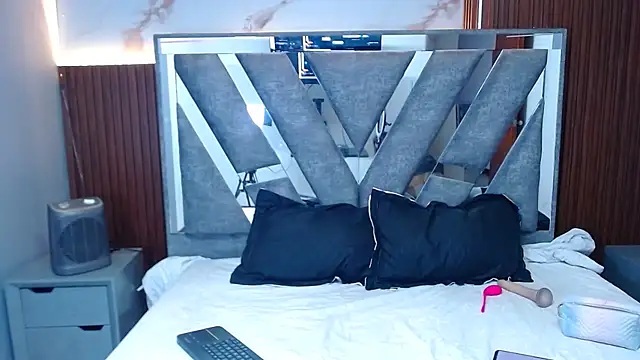 saray hot202cl online show from March 13, 12:06 am