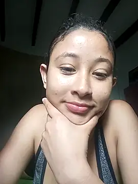 Snapshot of Milkdulce1 chatting on December 4, 7:44 pm Milkdulce1 online show from December 4, 7:44 pm