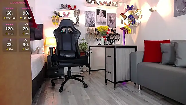 Carlajohnson online show from January 7, 3:42 am