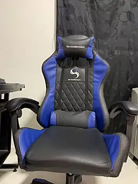 Snapshot of Aangelhot chatting on February 3, 11:15 pm Aangelhot online show from February 3, 11:15 pm