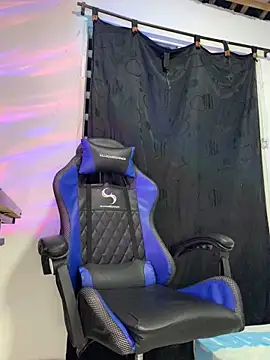 Snapshot of Aangelhot chatting on February 26, 2:37 am Aangelhot online show from February 26, 2:37 am