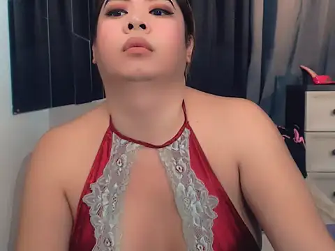 Snapshot of Nathalie_Heartxoxo69 chatting on June 23, 6:06 pm Nathalie Heartxoxo69 online show from June 23, 6:06 pm