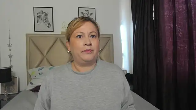 MonyCassius online show from May 25, 12:00 pm