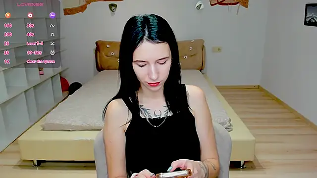 Snapshot of KarolinaBlacks chatting on January 18, 6:34 am KarolinaBlacks online show from January 18, 6:34 am