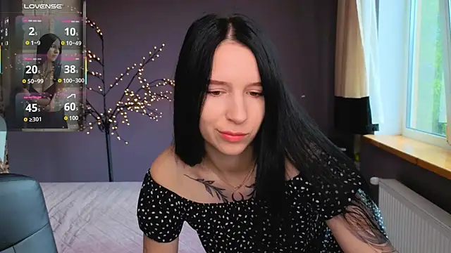 KarolinaBlacks online show from May 7, 5:24 am