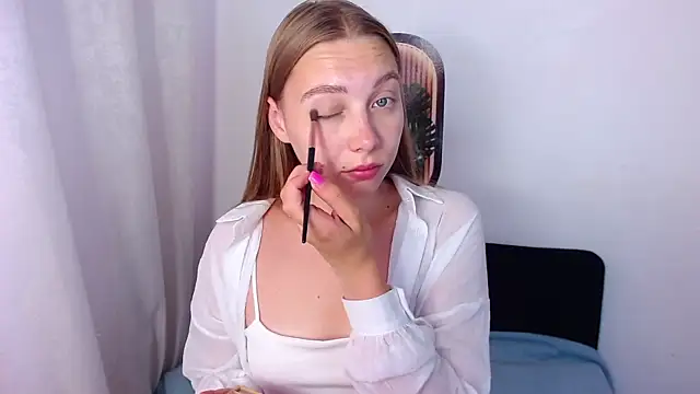 bellaa love  online show from July 14, 12:24 am