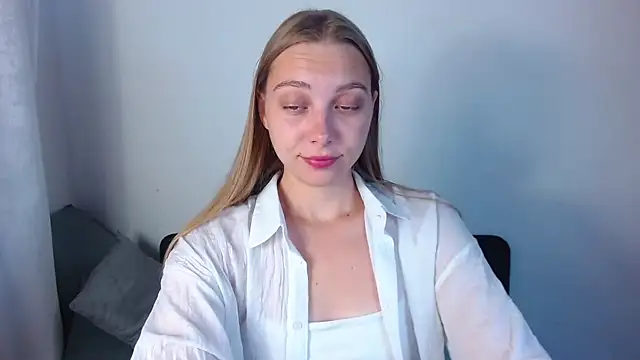 bellaa love  online show from July 15, 12:16 am