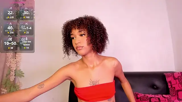 Ally Parkeer  online show from November 10, 1:10 pm