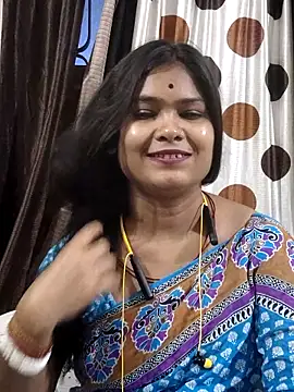 yoursweety09 online show from May 20, 12:06 am