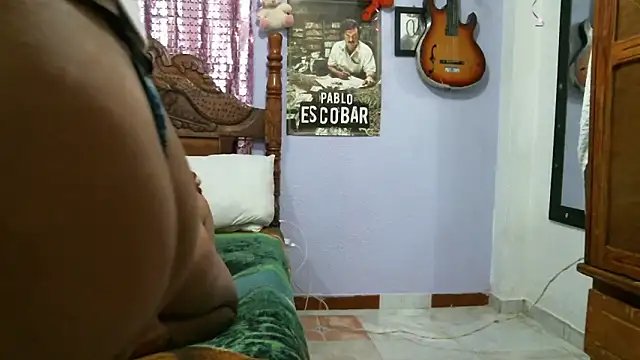 Snapshot of pamelaykamila chatting on January 9, 3:55 pm pamelaykamila online show from January 9, 3:55 pm