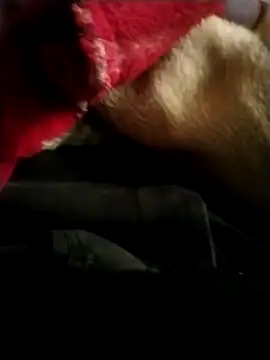 Snapshot of aZepuft chatting on January 1, 11:18 pm aZepuft online show from January 1, 11:18 pm