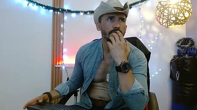 Reiko 85  online show from December 16, 2:55 pm