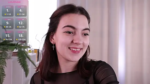 Snapshot of DracosMoon chatting on February 28, 10:09 am DracosMoon online show from February 28, 10:09 am