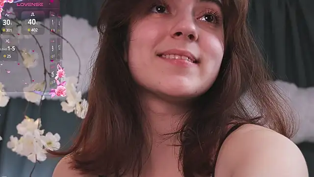 Snapshot of DracosMoon chatting on March 18, 1:20 pm DracosMoon online show from March 18, 1:20 pm